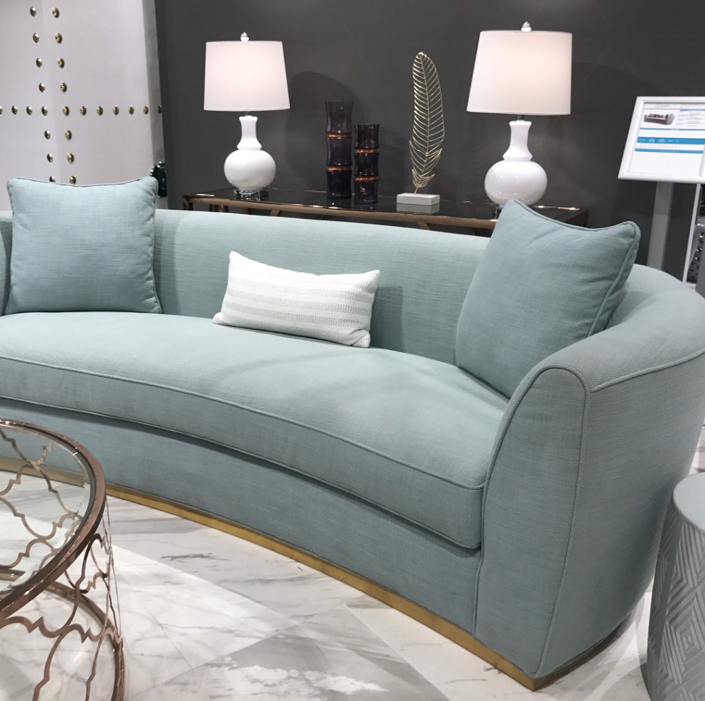 sofa trends        
        <figure class=