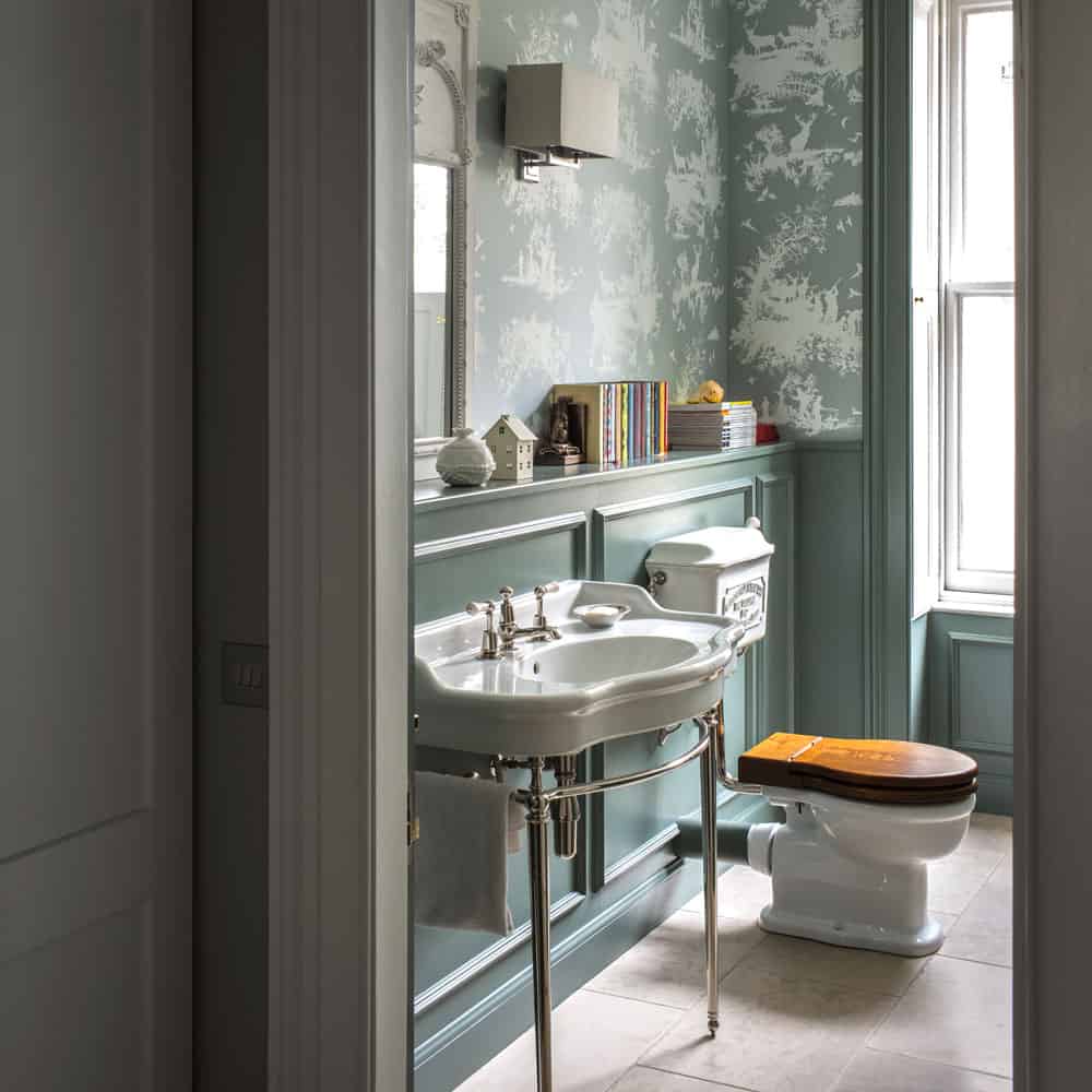 The Best 16 Small Bathroom Trends 2021 That Are Rule-Breaking